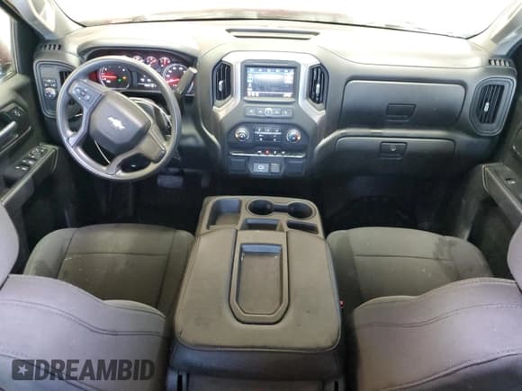 ✅ 2020 Chevrolet Silverado 1500 Work Truck • VIN: 1GCRWAEF1LZ180131 • Lot: 77187734. Wystawiony na Copart z przebiegiem 144 983 mil. Bezpłatny archiwum sprzedaży aukcyjnych z USA i szczegółowy raport historii pojazdu na DreamBid. Zdjęcie 8.