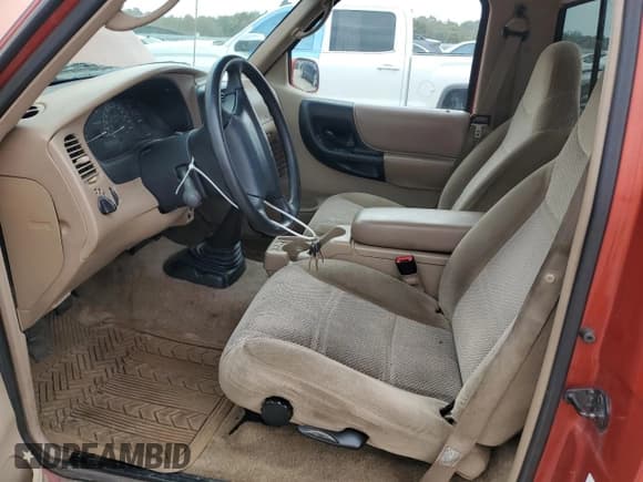 ✅ 1998 Ford Ranger • VIN: 1FTZR11X0WPA10297 • Lot: 82604805. Listed on Copart with 218,651 mi. Free auction sales archive from the USA and detailed vehicle history report at DreamBid. Image 7.