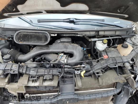 ✅ 2017 Ford Transit • VIN: 1FTYR1YM4HKA70297 • Лот: 65063115. Опубликован ранее на Copart с пробегом 137 275 миль. Бесплатный доступ к архиву аукционных продаж из США и подробный отчёт об истории автомобиля на DreamBid. Изображение 12.