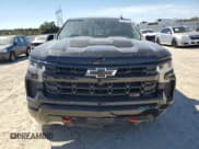 ✅ 2022 Chevrolet Silverado 1500 LT Trail Boss • VIN: 3GCUDFED5NG627624 • Lot: 68878115. Wystawiony na Copart z przebiegiem Nie podano. Bezpłatny archiwum sprzedaży aukcyjnych z USA i szczegółowy raport historii pojazdu na DreamBid. Zdjęcie 5.