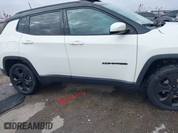 2021 Jeep Compass Latitude with VIN 3C4NJDBB6MT557755, listed as a IAAI auction lot 40976028 with 24,972 mi miles and . Bid and sale history available at DreamBid. Image 13.