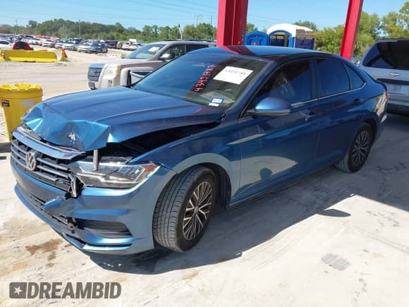 ✅ 2021 Volkswagen Jetta S • VIN: 3VWC57BU0MM038044 • Lot: 43451789. Listed on IAAI with 92,282 mi. Free auction sales archive from the USA and detailed vehicle history report at DreamBid. Image 2.