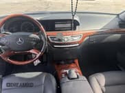 ✅ 2011 Mercedes-Benz S 550 • VIN: WDDNG8GB1BA419906 • Lot: 81293585. Listed on Copart with 112,384 mi. Free auction sales archive from the USA and detailed vehicle history report at DreamBid. Image 9.