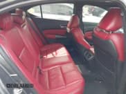 ✅ 2018 Acura TLX w/A-SPEC Pkg • VIN: 19UUB2F6XJA012074 • Lot: 42415187. Wystawiony na IAAI z przebiegiem 77 091 mil. Bezpłatny archiwum sprzedaży aukcyjnych z USA i szczegółowy raport historii pojazdu na DreamBid. Zdjęcie 8.