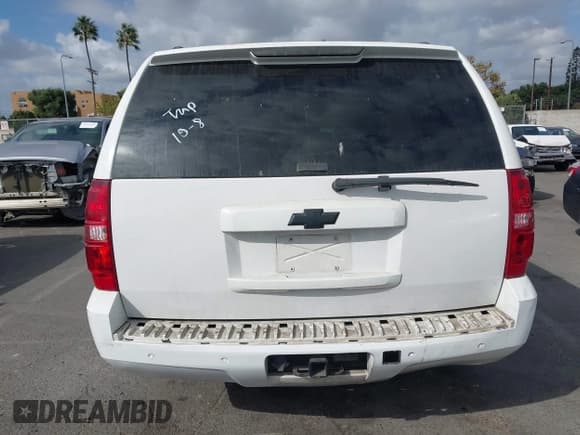 ✅ 2007 Chevrolet Tahoe LTZ • VIN: 1GNFC13047R375034 • Lot: 43421201. Listed on IAAI with Not provided. Free auction sales archive from the USA and detailed vehicle history report at DreamBid. Image 16.