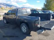 ✅ 2010 Chevrolet Silverado 1500 • VIN: 3GCXKTE27AG261479 • Lot: 43635635. Wystawiony na IAAI z przebiegiem 232 696 mil. Bezpłatny archiwum sprzedaży aukcyjnych z USA i szczegółowy raport historii pojazdu na DreamBid. Zdjęcie 3.