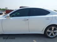 ✅ 2011 Lexus IS 250 • VIN: JTHBF5C27B5155666 • Лот: 42286694. Опубликован ранее на IAAI с пробегом 177 982 миль. Бесплатный доступ к архиву аукционных продаж из США и подробный отчёт об истории автомобиля на DreamBid. Изображение 14.