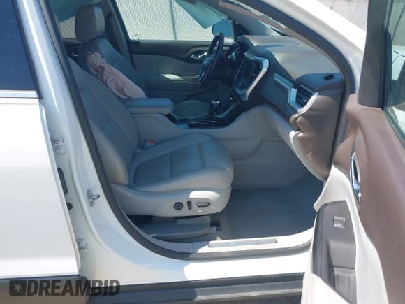 ✅ 2018 GMC Acadia SLT • VIN: 1GKKNMLA6JZ134938 • Lot: 42301360. Wystawiony na IAAI z przebiegiem 124 105 mil. Bezpłatny archiwum sprzedaży aukcyjnych z USA i szczegółowy raport historii pojazdu na DreamBid. Zdjęcie 5.