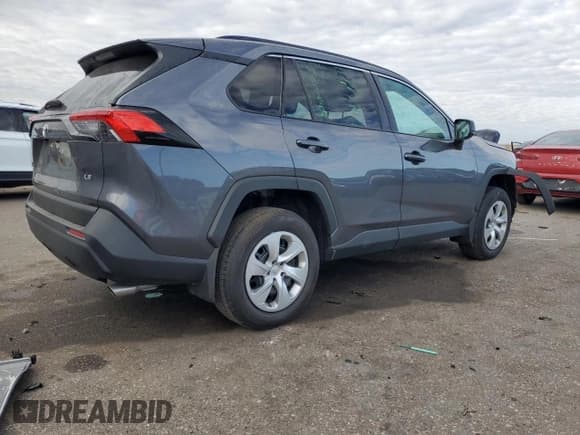 ✅ 2021 Toyota RAV4 LE • VIN: 2T3H1RFV6MC134683 • Lot: 92501225. Listed on Copart with 59,232 mi. Free auction sales archive from the USA and detailed vehicle history report at DreamBid. Image 3.