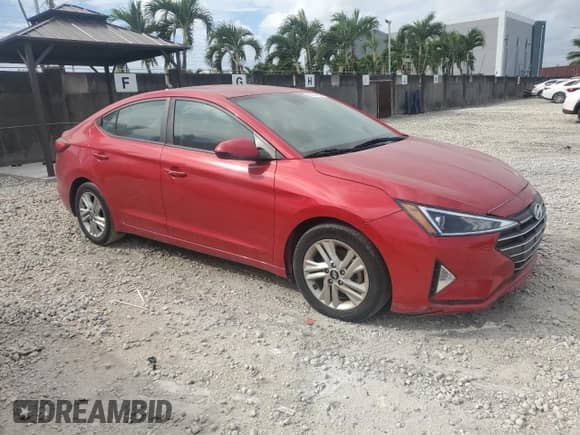 ✅ 2020 Hyundai Elantra SEL • VIN: 5NPD84LF4LH586372 • Lot: 91319165. Wystawiony na Copart z przebiegiem 85 247 mil mil. Skorzystaj z bezpłatnego archiwum sprzedaży aukcyjnych z USA i zobacz szczegółowy raport historii pojazdu na DreamBid. Zdjęcie 4.