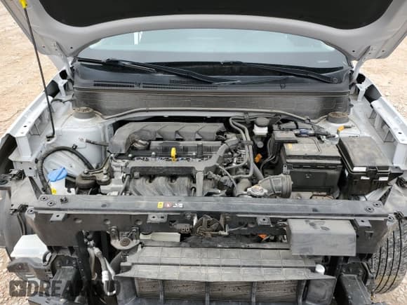 ✅ 2022 Hyundai Venue SEL • VIN: KMHRC8A32NU166411 • Lot: 44346575. Listed on Copart with 33,022 mi. Free auction sales archive from the USA and detailed vehicle history report at DreamBid. Image 12.