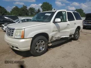 ✅ 2004 Cadillac Escalade • VIN: 1GYEK63NX4R273114 • Lot: 63931935. Wystawiony na Copart z przebiegiem 164 530 mil. Bezpłatny archiwum sprzedaży aukcyjnych z USA i szczegółowy raport historii pojazdu na DreamBid. Zdjęcie 1.