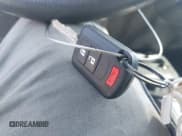 ✅ 2024 Mitsubishi Mirage ES • VIN: ML32FUFJXRHF04946 • Lot: 43042261. Wystawiony na IAAI z przebiegiem 15 563 mil. Bezpłatny archiwum sprzedaży aukcyjnych z USA i szczegółowy raport historii pojazdu na DreamBid. Zdjęcie 11.