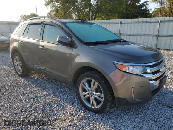 ✅ 2013 Ford Edge SEL • VIN: 2FMDK3JC9DBA72210 • Лот: 71998645. Опубликован ранее на Copart с пробегом 245 158 миль. Бесплатный доступ к архиву аукционных продаж из США и подробный отчёт об истории автомобиля на DreamBid. Изображение 4.