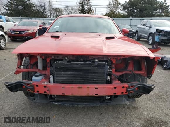 ✅ 2010 Dodge Challenger R/T • VIN: 2B3CJ5DT1AH265214 • Lot: 83183904. Wystawiony na Copart z przebiegiem 122 809 mil. Bezpłatny archiwum sprzedaży aukcyjnych z USA i szczegółowy raport historii pojazdu na DreamBid. Zdjęcie 5.