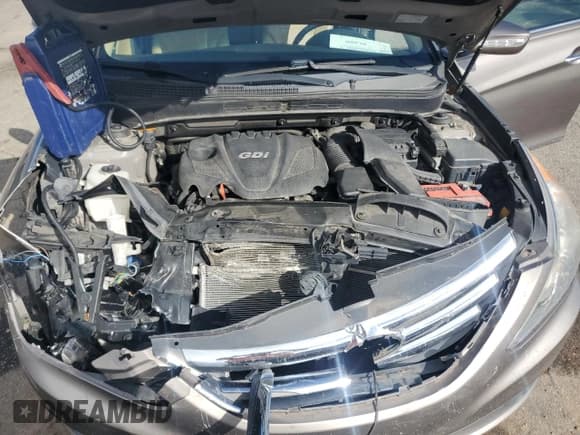 ✅ 2014 Hyundai Sonata Limited • VIN: 5NPEC4AC7EH895705 • Lot: 85545185. Listed on Copart with 82,427 mi. Free auction sales archive from the USA and detailed vehicle history report at DreamBid. Image 11.