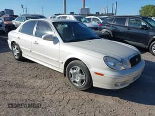 2004 Hyundai Sonata с VIN KMHWF25H54A004513, выставлен на аукционе IAAI как лот 43043579 с пробегом 180 870 миль миль и . История ставок и продаж доступна на DreamBid. Изображение 1.