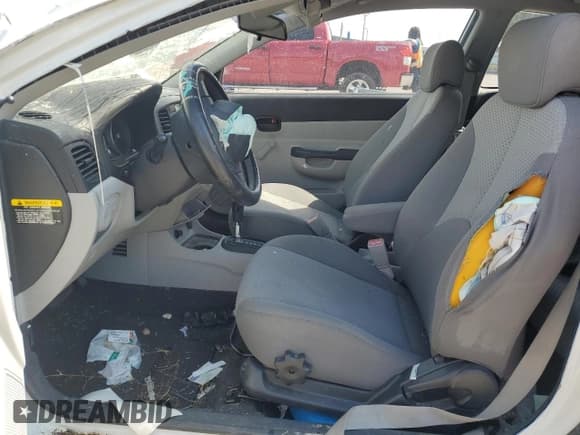 ✅ 2009 Hyundai Accent Auto GS • VIN: KMHCM36C09U141978 • Lot: 54566215. Listed on Copart with 56,448 mi. Free auction sales archive from the USA and detailed vehicle history report at DreamBid. Image 7.