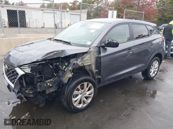 ✅ 2019 Hyundai Tucson SE • VIN: KM8J2CA45KU039689 • Лот: 43497408. Опубликован ранее на IAAI с пробегом 50 508 миль. Бесплатный доступ к архиву аукционных продаж из США и подробный отчёт об истории автомобиля на DreamBid. Изображение 2.