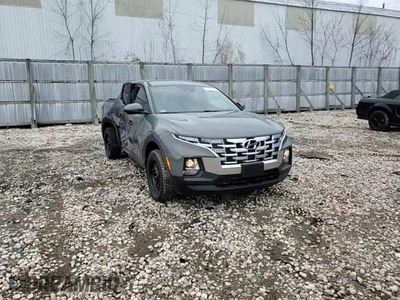 ✅ 2022 Hyundai Santa Cruz SEL • VIN: 5NTJBDAE7NH008317 • Лот: 81494954. Размещён на Copart с пробегом 28 657 миль миль. Получите бесплатный доступ к архиву аукционных продаж из США и посмотрите подробный отчёт об истории автомобиля на DreamBid. Изображение 10.