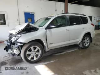 ✅ 2010 Toyota RAV4 Limited • VIN: 2T3DK4DV6AW027516 • Лот: 84966795. Опубликован ранее на Copart с пробегом 156 220 миль. Бесплатный доступ к архиву аукционных продаж из США и подробный отчёт об истории автомобиля на DreamBid. Изображение 1.
