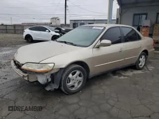 ✅ 2000 Honda Accord SE • VIN: JHMCG6690YC015656 • Lot: 93093825. Listed on Copart with 149,283 mi. Free auction sales archive from the USA and detailed vehicle history report at DreamBid. Image 1.