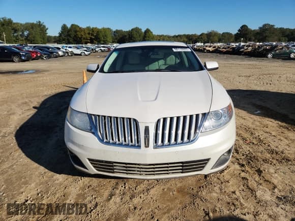 ✅ 2011 Lincoln MKS • VIN: 1LNHL9DR6BG615164 • Lot: 90116955. Listed on Copart with 125,837 mi. Free auction sales archive from the USA and detailed vehicle history report at DreamBid. Image 5.