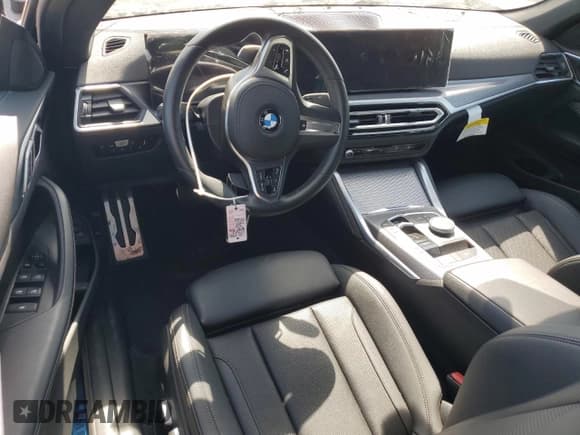 ✅ 2024 BMW 4 Series 430i • VIN: WBA23AT06RCP19215 • Lot: 80323505. Wystawiony na Copart z przebiegiem 7 023 mil. Bezpłatny archiwum sprzedaży aukcyjnych z USA i szczegółowy raport historii pojazdu na DreamBid. Zdjęcie 8.
