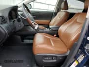 ✅ 2013 Lexus RX 350 • VIN: 2T2BK1BA1DC199064 • Lot: 90835825. Wystawiony na Copart z przebiegiem 111 391 mil. Bezpłatny archiwum sprzedaży aukcyjnych z USA i szczegółowy raport historii pojazdu na DreamBid. Zdjęcie 7.