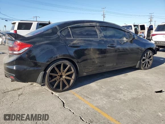 ✅ 2013 Honda Civic Si • VIN: 2HGFB6E59DH702588 • Лот: 91731115. Опубликован ранее на Copart с пробегом 260 450 миль. Бесплатный доступ к архиву аукционных продаж из США и подробный отчёт об истории автомобиля на DreamBid. Изображение 3.