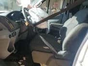 ✅ 2019 Ford Transit • VIN: 1FTYR2CM6KKA88885 • Lot: 82631445. Wystawiony na Copart z przebiegiem 143 175 mil. Bezpłatny archiwum sprzedaży aukcyjnych z USA i szczegółowy raport historii pojazdu na DreamBid. Zdjęcie 7.