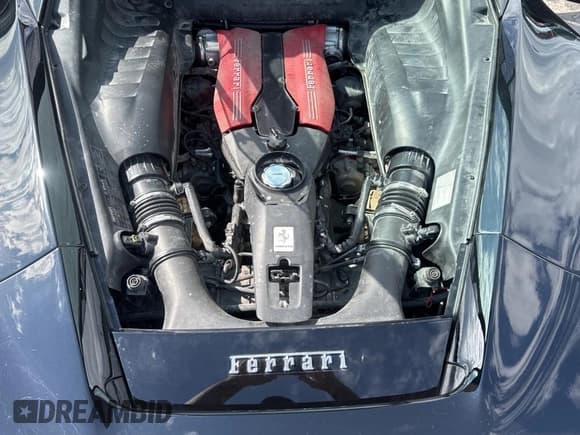 ✅ 2017 Ferrari 488 • VIN: ZFF79ALA4H0221421 • Лот: 63615885. Опубликован ранее на Copart с пробегом 16 661 миль. Бесплатный доступ к архиву аукционных продаж из США и подробный отчёт об истории автомобиля на DreamBid. Изображение 7.