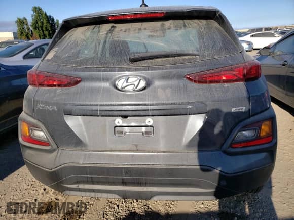 2020 Hyundai Kona SE z VIN KM8K1CAA1LU440414, wystawiony jako Copart lot #60979053 z przebiegiem 62 356 mil mil oraz . Historia ofert i sprzedaży dostępna na DreamBid. Obrazek 6.