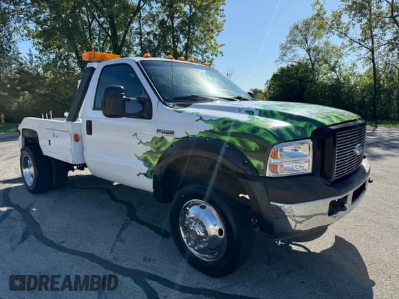 ✅ 2007 Ford F-450 • VIN: 1FDXF46P27EA96411 • Lot: 74733614. Listed on Copart with 264,307 mi. Free auction sales archive from the USA and detailed vehicle history report at DreamBid. Image 1.