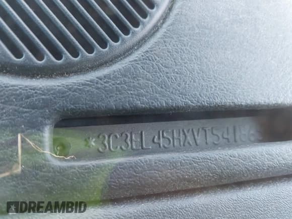 ✅ 1997 Chrysler Sebring JX • VIN: 3C3EL45HXVT541865 • Лот: 43522312. Опубликован ранее на IAAI с пробегом 147 806 миль. Бесплатный доступ к архиву аукционных продаж из США и подробный отчёт об истории автомобиля на DreamBid. Изображение 9.