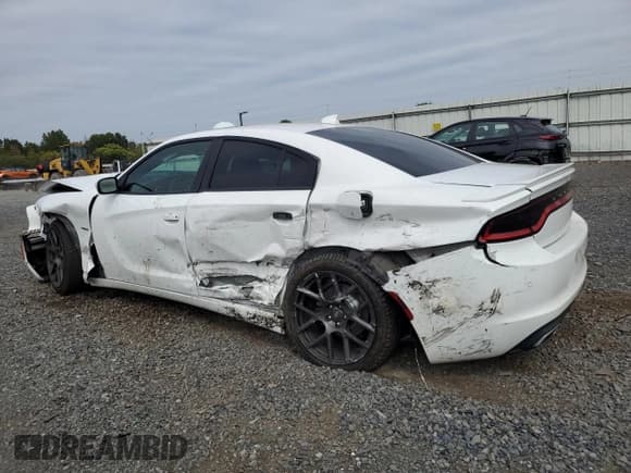 ✅ 2018 Dodge Charger R/T • VIN: 2C3CDXCT7JH237084 • Lot: 81502185. Wystawiony na Copart z przebiegiem 57 611 mil. Bezpłatny archiwum sprzedaży aukcyjnych z USA i szczegółowy raport historii pojazdu na DreamBid. Zdjęcie 2.