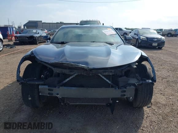 ✅ 2020 Chevrolet Camaro 1LT • VIN: 1G1FB1RS2L0148694 • Lot: 43511816. Wystawiony na IAAI z przebiegiem 48 648 mil. Bezpłatny archiwum sprzedaży aukcyjnych z USA i szczegółowy raport historii pojazdu na DreamBid. Zdjęcie 13.