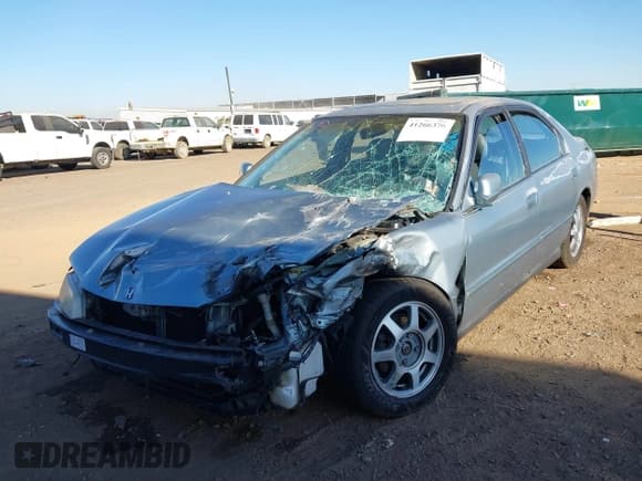 ✅ 1995 Honda Accord EX • VIN: 1HGCD5666SA075326 • Lot: 41266376. Listed on IAAI with 139,204 mi. Free auction sales archive from the USA and detailed vehicle history report at DreamBid. Image 2.