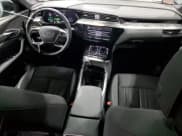 ✅ 2022 Audi e-tron Premium Plus • VIN: WA1LAAGE2NB009791 • Лот: 83365324. Опубликован ранее на Copart с пробегом 23 763 миль. Бесплатный доступ к архиву аукционных продаж из США и подробный отчёт об истории автомобиля на DreamBid. Изображение 8.