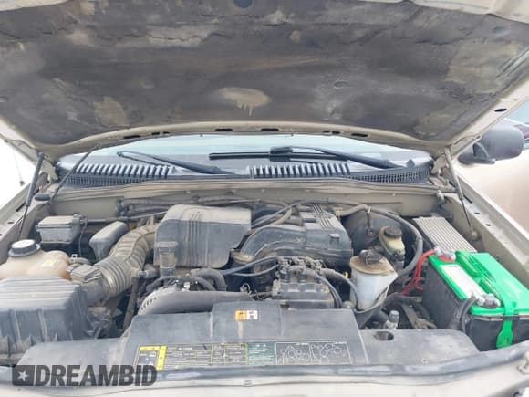 ✅ 2003 Ford Explorer XLT • VIN: 1FMZU73E63UC32798 • Lot: 41573916. Listed on IAAI with 165,083 mi. Free auction sales archive from the USA and detailed vehicle history report at DreamBid. Image 10.