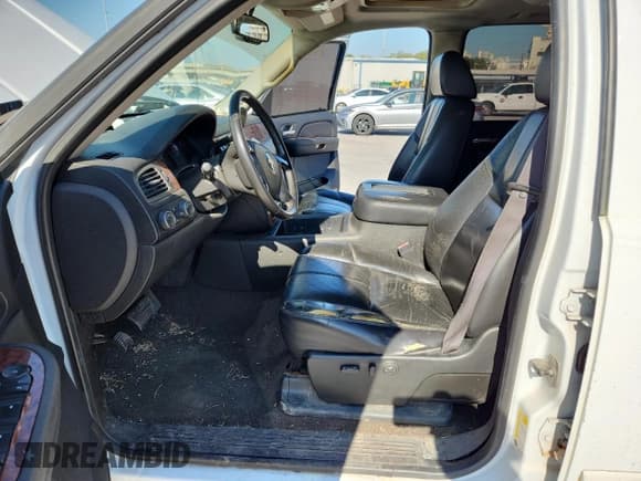 ✅ 2007 Chevrolet Silverado 1500 LTZ • VIN: 2GCFK13Y371726865 • Lot: 90109585. Listed on Copart with 295,122 mi. Free auction sales archive from the USA and detailed vehicle history report at DreamBid. Image 7.