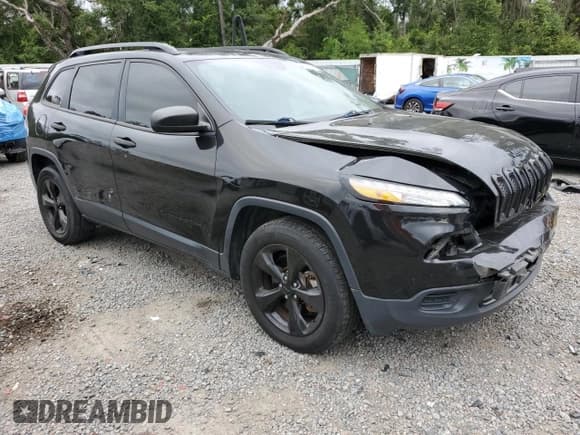 ✅ 2016 Jeep Cherokee Altitude • VIN: 1C4PJMAB4GW332999 • Лот: 80267655. Опубликован ранее на Copart с пробегом 144 484 миль. Бесплатный доступ к архиву аукционных продаж из США и подробный отчёт об истории автомобиля на DreamBid. Изображение 4.