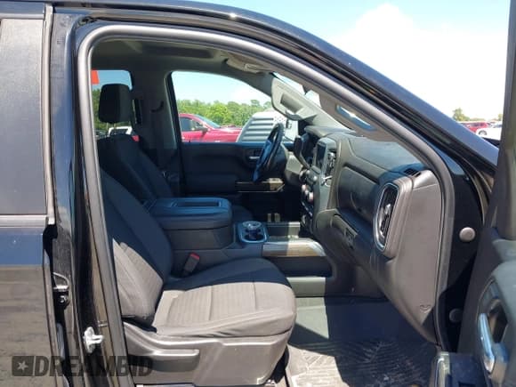 ✅ 2022 Chevrolet Silverado 1500 LT Trail Boss • VIN: 1GCPYFED0NZ236995 • Lot: 42514111. Wystawiony na IAAI z przebiegiem 53 377 mil. Bezpłatny archiwum sprzedaży aukcyjnych z USA i szczegółowy raport historii pojazdu na DreamBid. Zdjęcie 5.