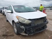 ✅ 2014 Hyundai Elantra • VIN: KMHD35LH2EU165700 • Lot: 43291293. Listed on IAAI with 152,941 mi. Free auction sales archive from the USA and detailed vehicle history report at DreamBid. Image 1.