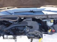 ✅ 2018 Ford Transit • VIN: 1FTYR2YM4JKB09904 • Lot: 41415555. Wystawiony na IAAI z przebiegiem 101 664 mil. Bezpłatny archiwum sprzedaży aukcyjnych z USA i szczegółowy raport historii pojazdu na DreamBid. Zdjęcie 10.