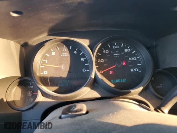 ✅ 2009 Chevrolet Silverado 1500 Work Truck • VIN: 1GCEC19C49Z269031 • Lot: 68543754. Listed on Copart with 160,308 mi. Free auction sales archive from the USA and detailed vehicle history report at DreamBid. Image 9.