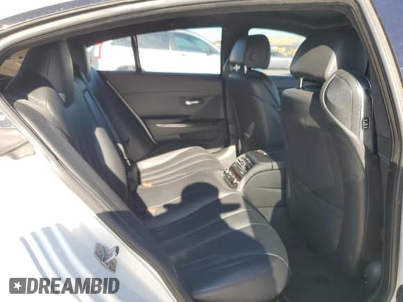 ✅ 2016 BMW 6 Series 640i • VIN: WBA6D0C5XGG432311 • Lot: 68064984. Listed on Copart with 32,011 mi. Free auction sales archive from the USA and detailed vehicle history report at DreamBid. Image 10.