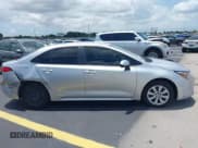 ✅ 2023 Toyota Corolla Hybrid LE • VIN: JTDBCMFE0P3021742 • Лот: 42342605. Опубликован ранее на IAAI с пробегом 29 594 миль. Бесплатный доступ к архиву аукционных продаж из США и подробный отчёт об истории автомобиля на DreamBid. Изображение 13.