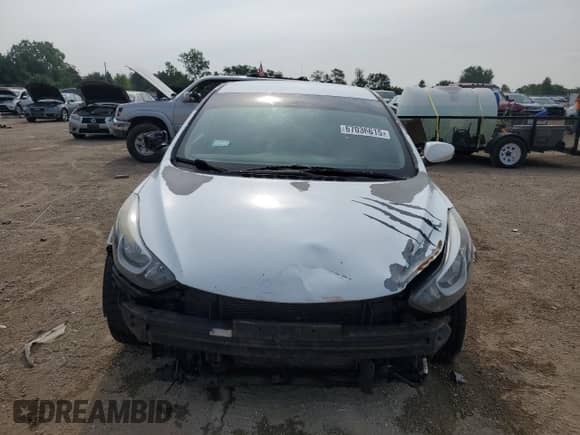 2015 Hyundai Elantra SE с VIN 5NPDH4AE8FH578242, выставлен на аукционе Copart как лот 67036615 с пробегом 154 187 миль миль и Списание • Salvage title. История ставок и продаж доступна на DreamBid. Изображение 5.