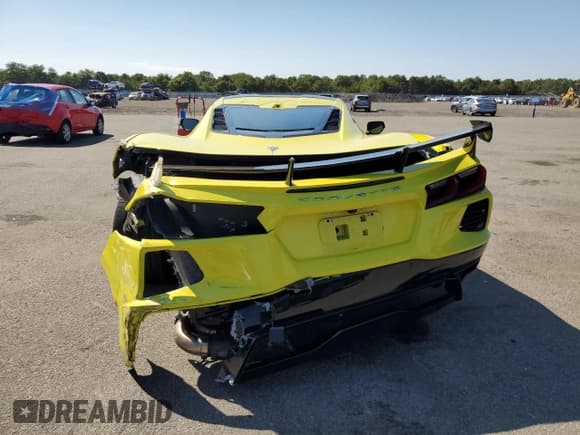 ✅ 2020 Chevrolet Corvette 2LT • VIN: 1G1Y72D41L5000127 • Lot: 80295905. Wystawiony na Copart z przebiegiem 51 822 mil. Bezpłatny archiwum sprzedaży aukcyjnych z USA i szczegółowy raport historii pojazdu na DreamBid. Zdjęcie 6.